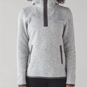 Lululemon it’s fleecing cold fleece jacket sz 6